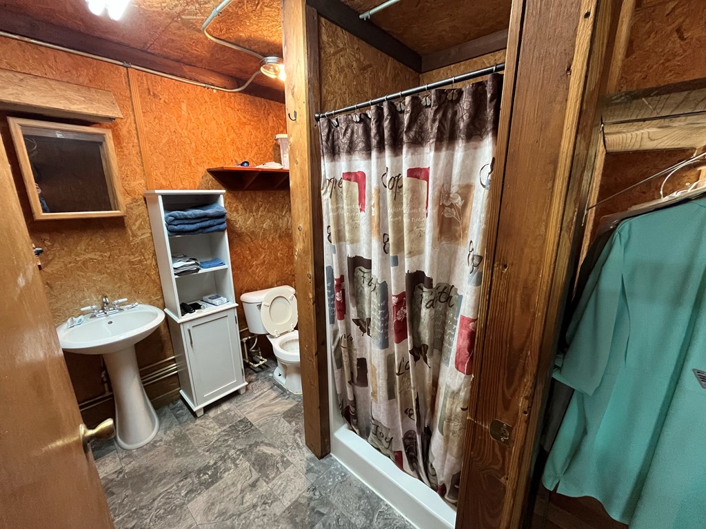 1002 Doc Darbyshire Road, Norman Park, Georgia 31771, 6 Bedrooms Bedrooms, ,6 BathroomsBathrooms,Multi-unit,For Sale,Doc Darbyshire Road,915700 1002 Doc Darbyshire Road, Norman Park, Georgia 31771, 6 Bedrooms Bedrooms, ,6 BathroomsBathrooms,Multi-unit,For Sale,Doc Darbyshire Road,915700