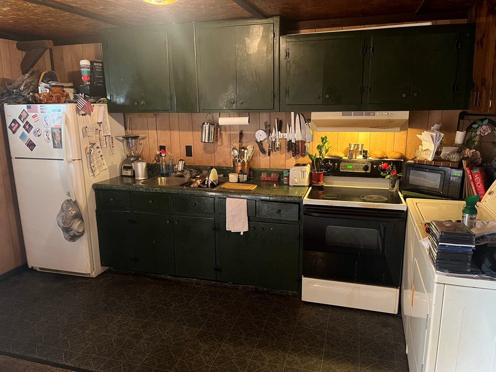 1002 Doc Darbyshire Road, Norman Park, Georgia 31771, 6 Bedrooms Bedrooms, ,6 BathroomsBathrooms,Multi-unit,For Sale,Doc Darbyshire Road,915700 1002 Doc Darbyshire Road, Norman Park, Georgia 31771, 6 Bedrooms Bedrooms, ,6 BathroomsBathrooms,Multi-unit,For Sale,Doc Darbyshire Road,915700