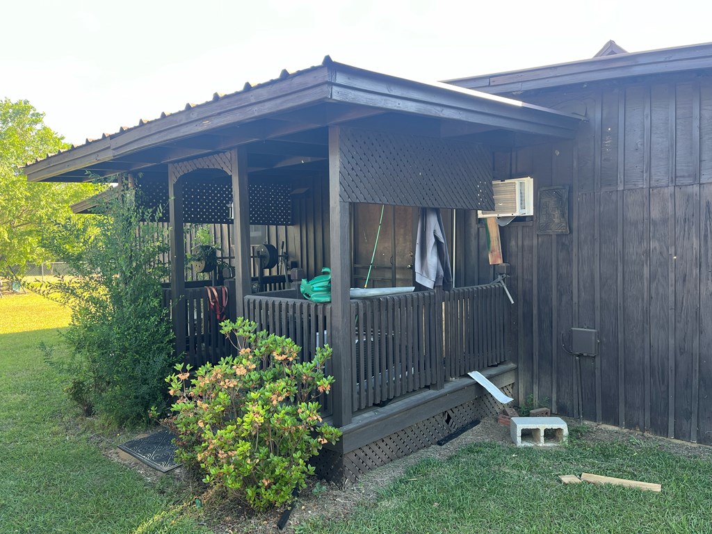 1002 Doc Darbyshire Road, Norman Park, Georgia 31771, 6 Bedrooms Bedrooms, ,6 BathroomsBathrooms,Multi-unit,For Sale,Doc Darbyshire Road,915700 1002 Doc Darbyshire Road, Norman Park, Georgia 31771, 6 Bedrooms Bedrooms, ,6 BathroomsBathrooms,Multi-unit,For Sale,Doc Darbyshire Road,915700