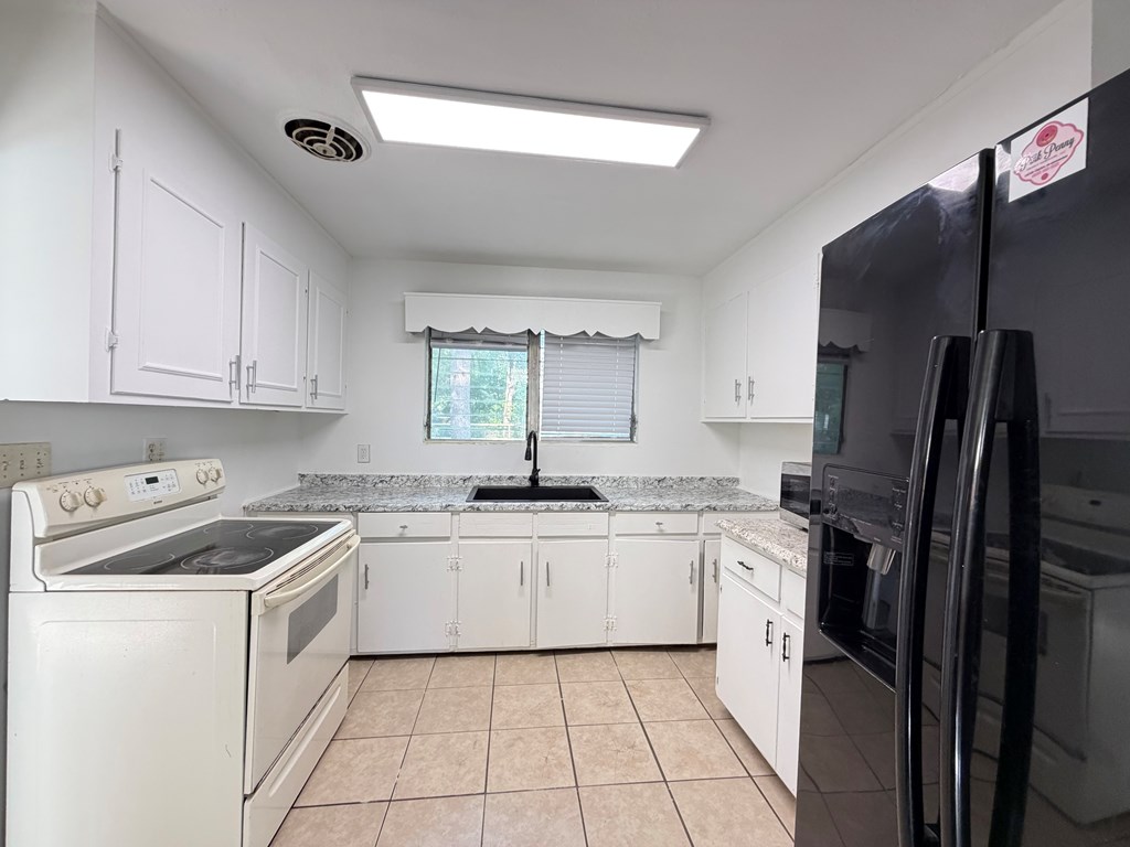 1416 9th Street Southwest, Colquitt, Georgia 31768, 3 Bedrooms Bedrooms, ,1 BathroomBathrooms,Single Family,For Sale,9th Street Southwest,915713