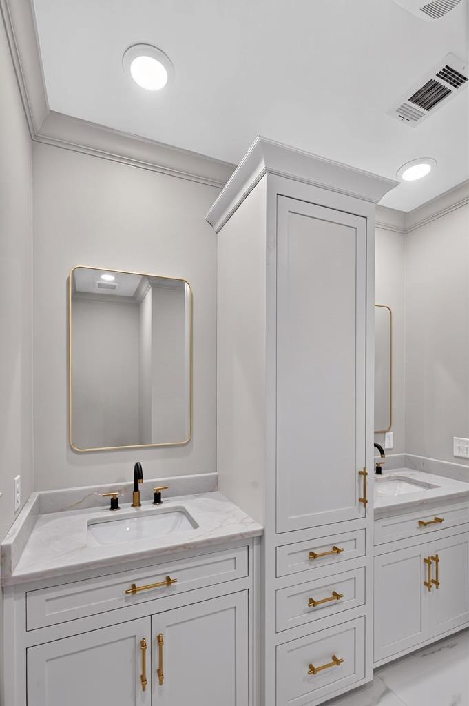 1315 4th Street SW, Moultrie, Georgia 31768, 3 Bedrooms Bedrooms, ,2 BathroomsBathrooms,Single Family,For Sale,4th Street SW,915744