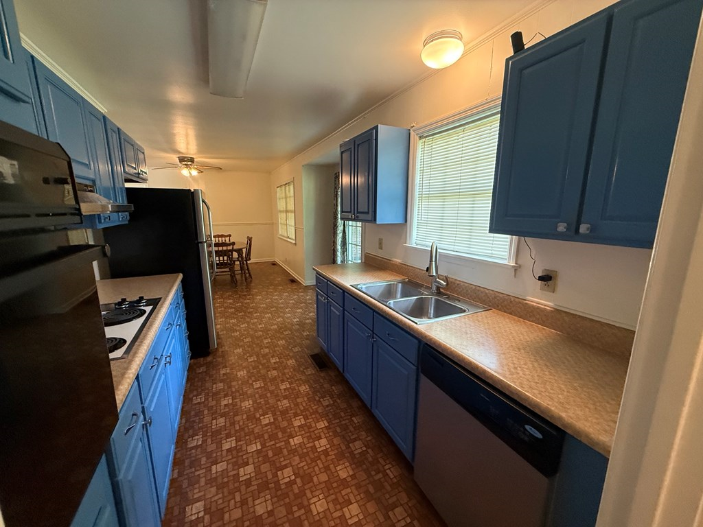 2600 JACQUELINE CIRCLE, Moultrie, Georgia 31768, 3 Bedrooms Bedrooms, ,2 BathroomsBathrooms,Single Family,For Sale,JACQUELINE CIRCLE,915765