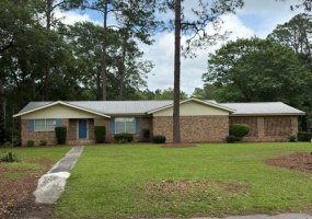 2600 JACQUELINE CIRCLE, Moultrie, Georgia 31768, 3 Bedrooms Bedrooms, ,2 BathroomsBathrooms,Single Family,For Sale,JACQUELINE CIRCLE,915765