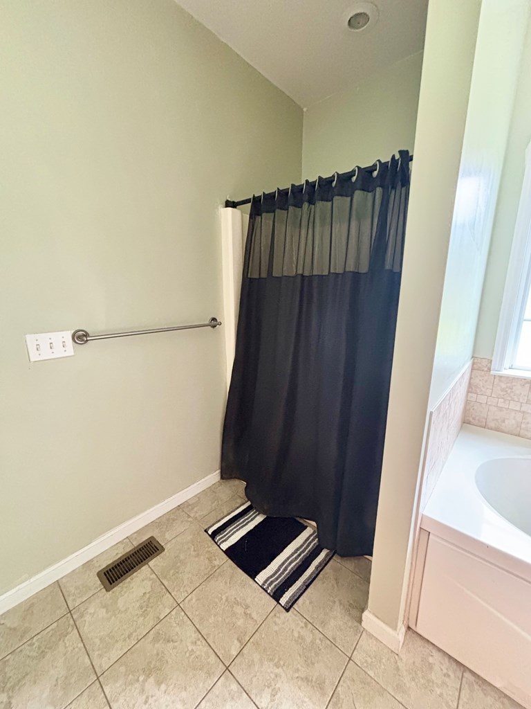 197 CHINA BERRY LANE, Moultrie, Georgia 31788, 3 Bedrooms Bedrooms, ,2 BathroomsBathrooms,Single Family,For Sale,CHINA BERRY LANE,915793
