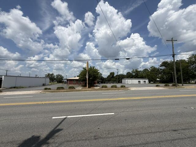 311 1ST AVE SE, Moultrie, Georgia 31768, ,Commercial,For Sale,1ST AVE SE,915912 311 1ST AVE SE, Moultrie, Georgia 31768, ,Commercial,For Sale,1ST AVE SE,915912