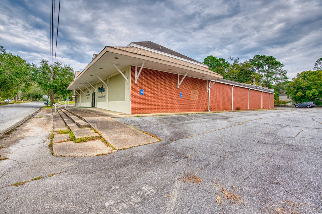 1033 1st Street, SE, Moultrie, Georgia 31768, ,Commercial,For Sale,1st Street, SE,912912