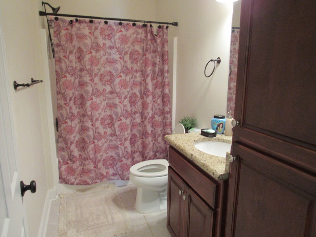 23 Creekside Way SE, Moultrie, Georgia 31788, 4 Bedrooms Bedrooms, ,2 BathroomsBathrooms,Single Family,For Sale,Creekside Way SE,913246