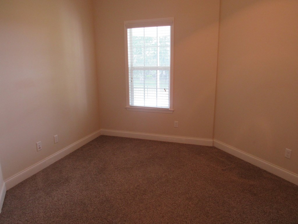 23 Creekside Way SE, Moultrie, Georgia 31788, 4 Bedrooms Bedrooms, ,2 BathroomsBathrooms,Single Family,For Sale,Creekside Way SE,913246