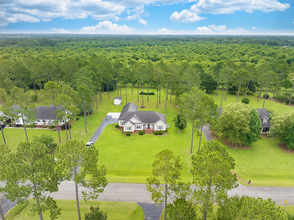 198 Westwoods Drive, Moultrie, Georgia 31768, 3 Bedrooms Bedrooms, ,2 BathroomsBathrooms,Single Family,For Sale,Westwoods Drive,913279