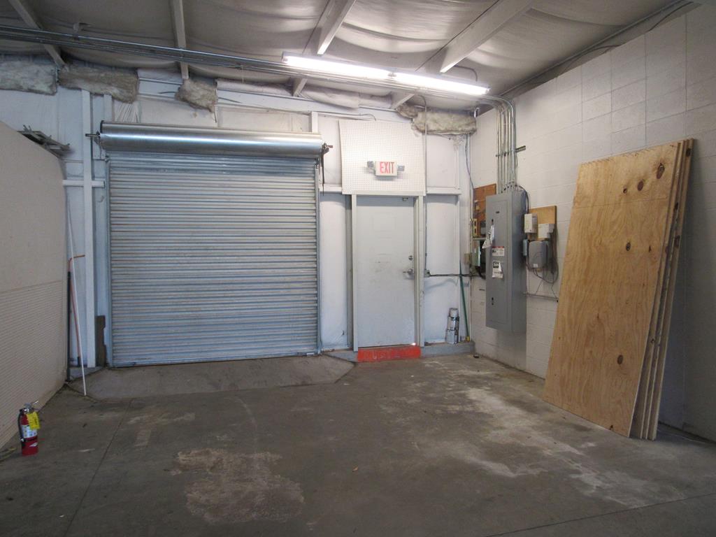 212 1ST AVE. SE, Moultrie, Georgia 31768, ,Commercial,For Sale,1ST AVE. SE,913418