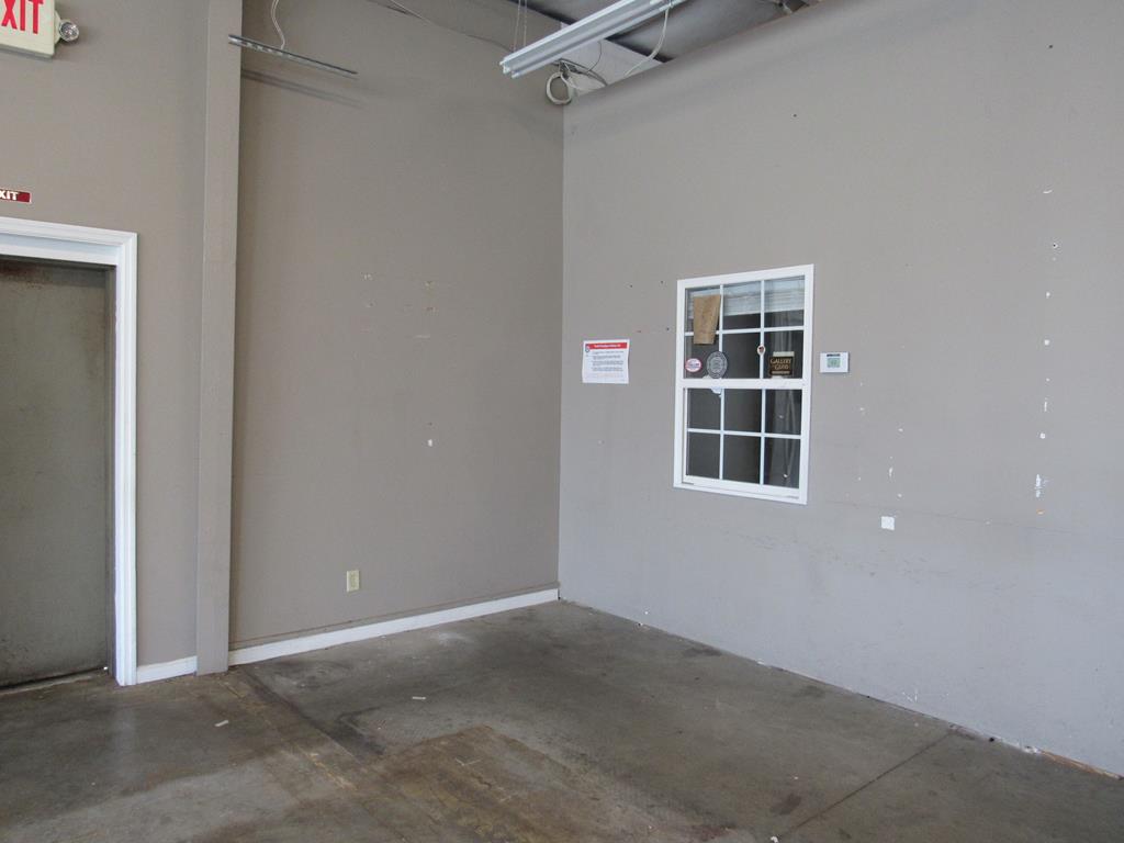 212 1ST AVE. SE, Moultrie, Georgia 31768, ,Commercial,For Sale,1ST AVE. SE,913418