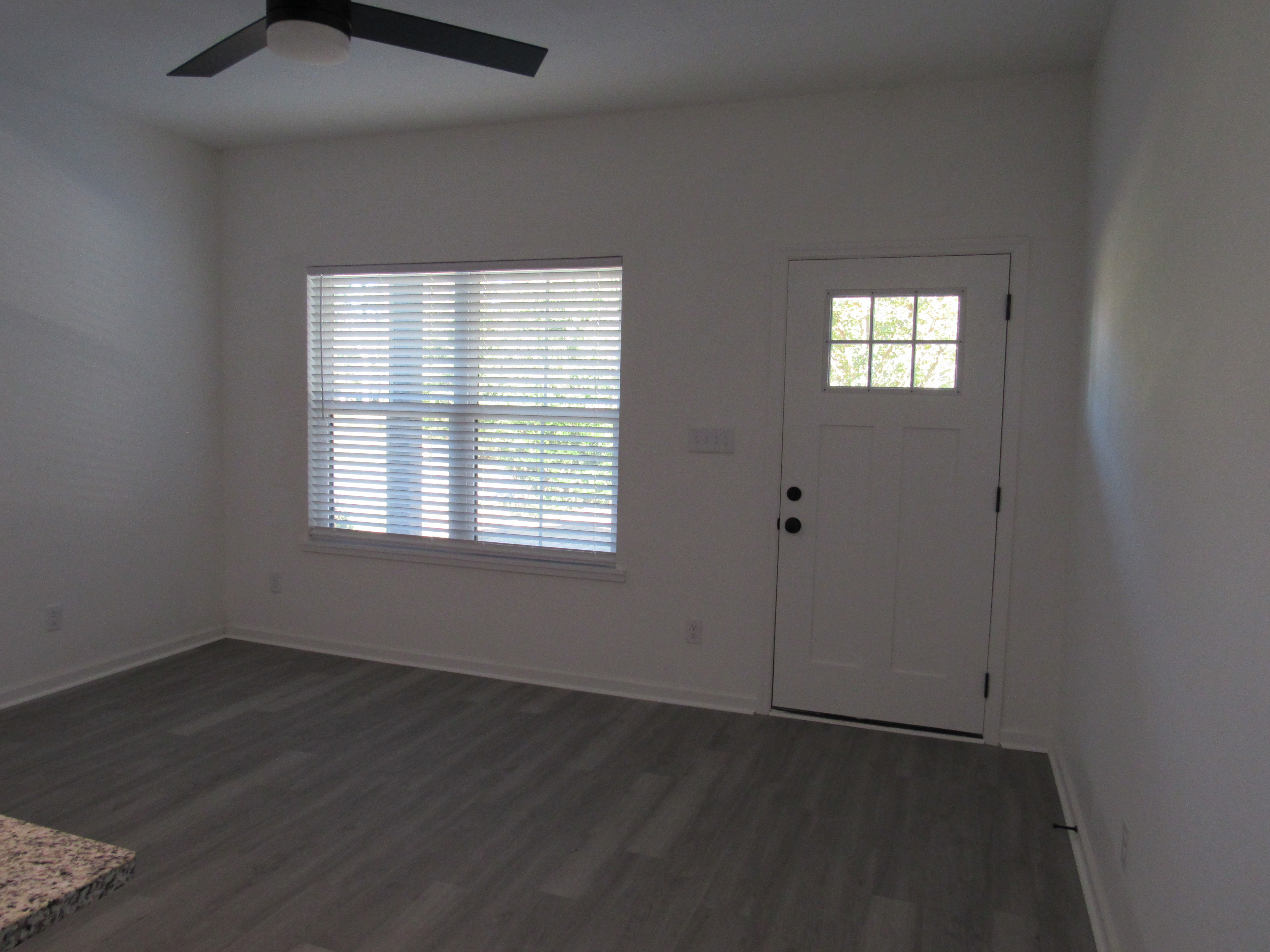 2029 Beverly St., Ochlocknee, Georgia 31773, 3 Bedrooms Bedrooms, 5 Rooms Rooms,2 BathroomsBathrooms,Duplex,For Rent,Beverly St.,913454