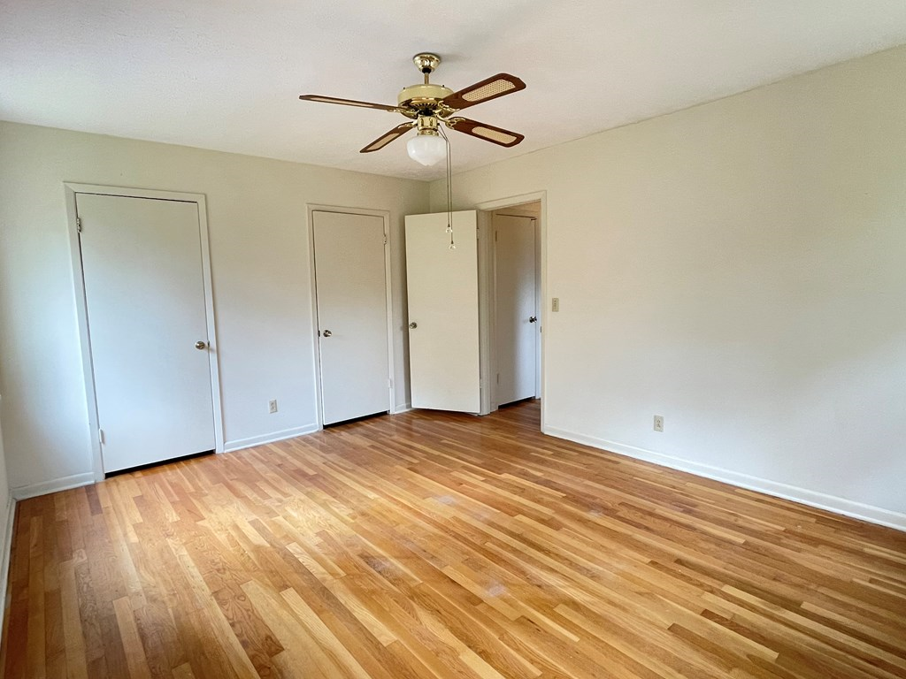 305 Clubview Drive, Moultrie, Georgia 31768, 5 Bedrooms Bedrooms, ,3 BathroomsBathrooms,Single Family,For Sale,Clubview Drive,913500