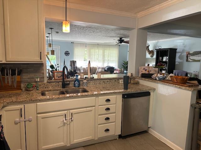 1821 3RD Street SE, Moultrie, Georgia 31768, 3 Bedrooms Bedrooms, ,2 BathroomsBathrooms,Single Family,For Sale,3RD Street SE,915642 1821 3RD Street SE, Moultrie, Georgia 31768, 3 Bedrooms Bedrooms, ,2 BathroomsBathrooms,Single Family,For Sale,3RD Street SE,915642