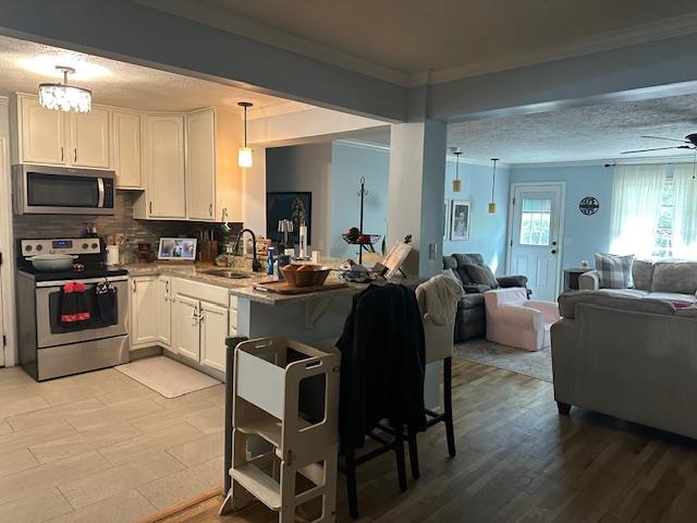 1821 3RD Street SE, Moultrie, Georgia 31768, 3 Bedrooms Bedrooms, ,2 BathroomsBathrooms,Single Family,For Sale,3RD Street SE,915642 1821 3RD Street SE, Moultrie, Georgia 31768, 3 Bedrooms Bedrooms, ,2 BathroomsBathrooms,Single Family,For Sale,3RD Street SE,915642